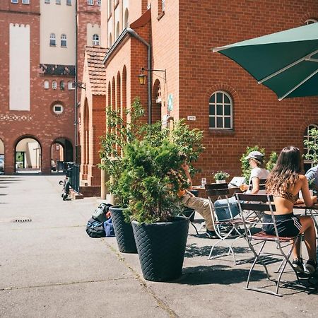 Three Little Pigs Hostel - Your Berlin Castle Екстериор снимка